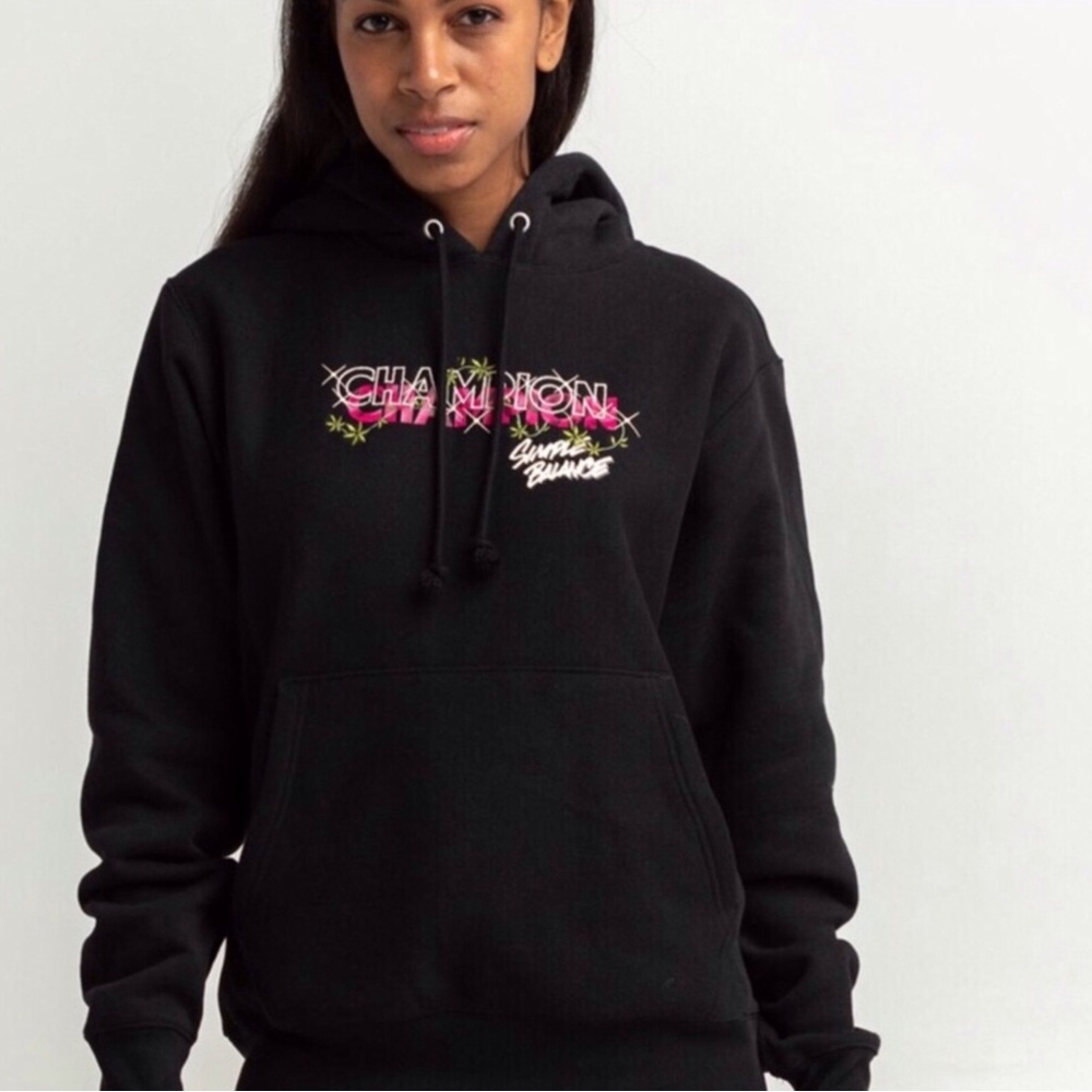 NWT Champion X Merlot Black Floral Reverse Weave Oversized Hoodie Size Small.